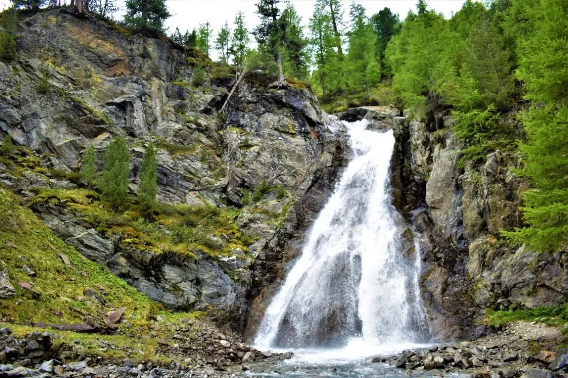 Cascate della Val Nera: un’escursione adatta a tutti a due passi da Livigno