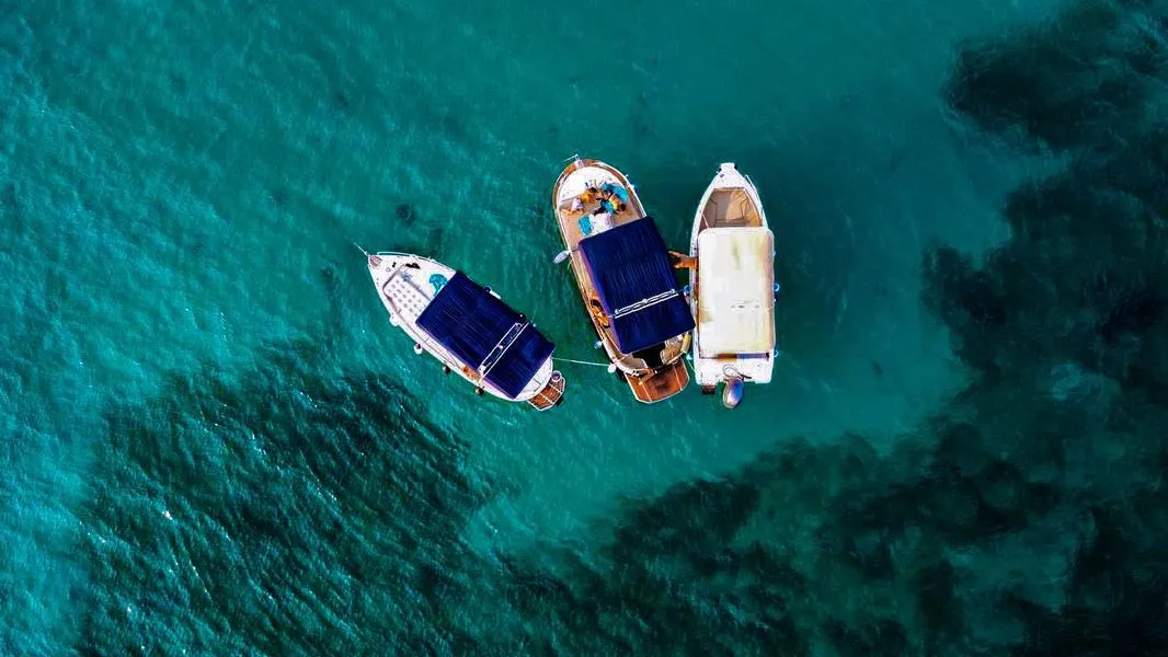 Tour in barca condiviso con sosta bagno da Otranto