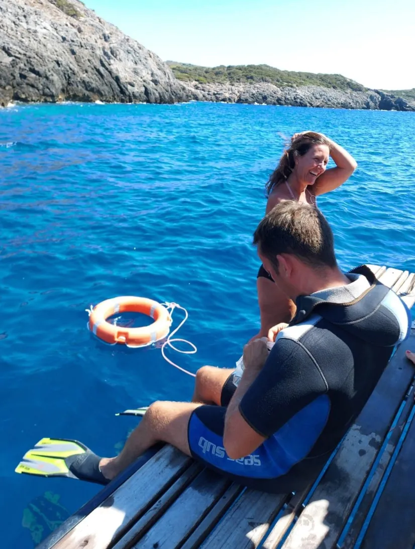 Escursione in barca da Porto Ercole a Giannutri con soste snorkeling e pranzo
