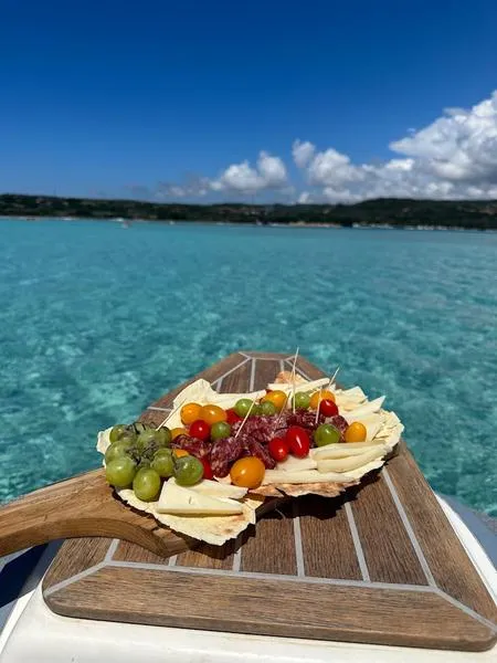Giornata in gommone nel Parco Nazionale dell'Arcipelago di La Maddalena