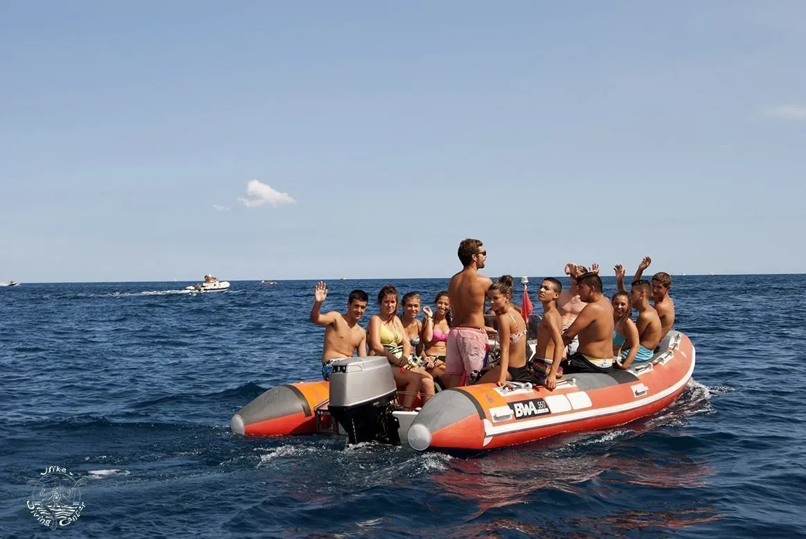 Snorkeling nella riserva naturale dell'Isola Bella a Taormina