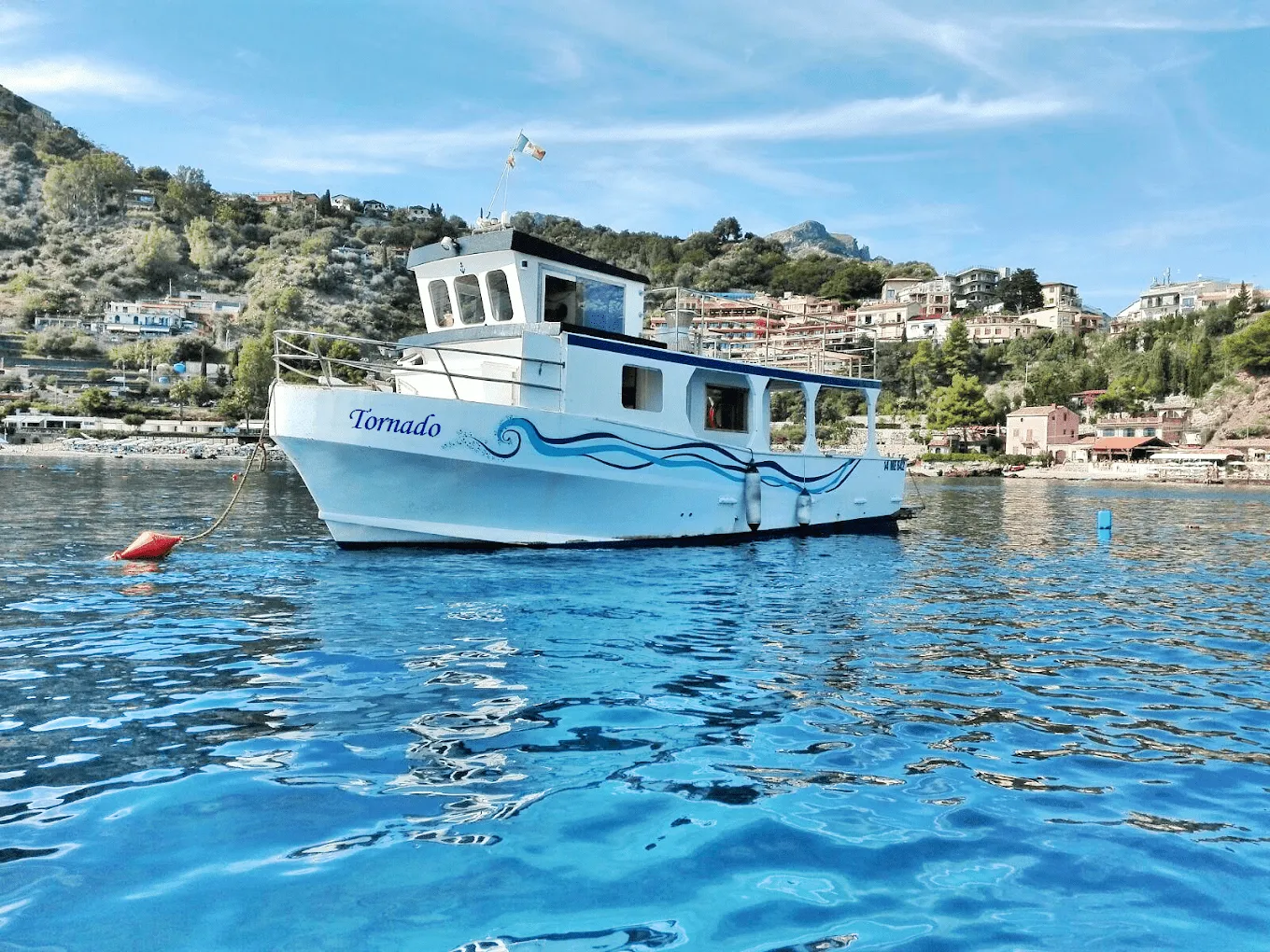 Gita in barca con snorkeling lungo le baie di Giardini Naxos e Taormina