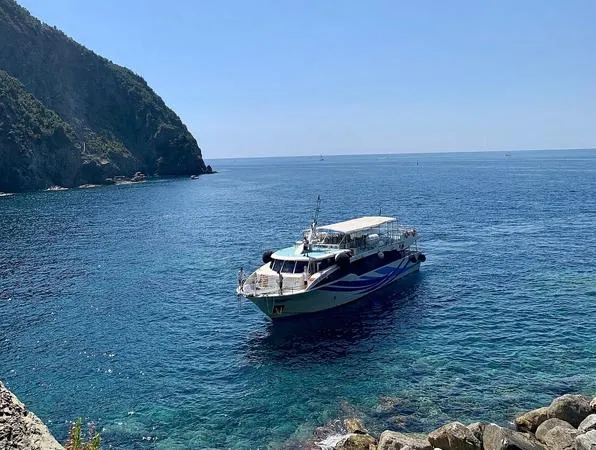 Minicrociera alle 5 Terre con sosta a Portovenere, Monterosso e Vernazza da La Spezia