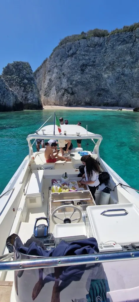 Minicrociera di 1 giorno alle Tremiti da Vasto con pranzo a bordo