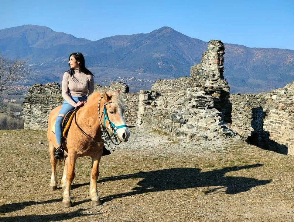 Passeggiata a cavallo ai Laghi e Castello di Avigliana