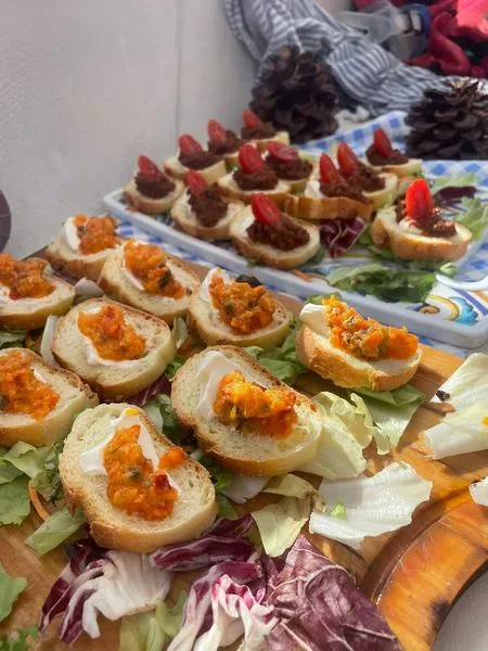 Giro in barca con soste bagno lungo la costa ovest di Cefalù