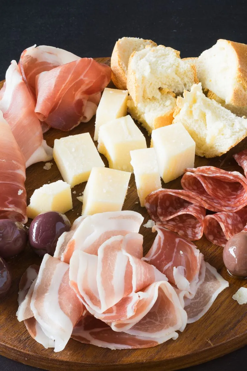 Escursione in motoslitta con cena in rifugio a Sauris