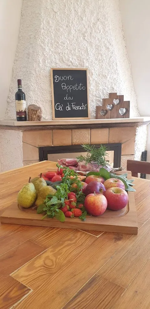 Pranzo con menù tipico all'Agriturismo Ca di Franchì a Bracca in Val Seriana