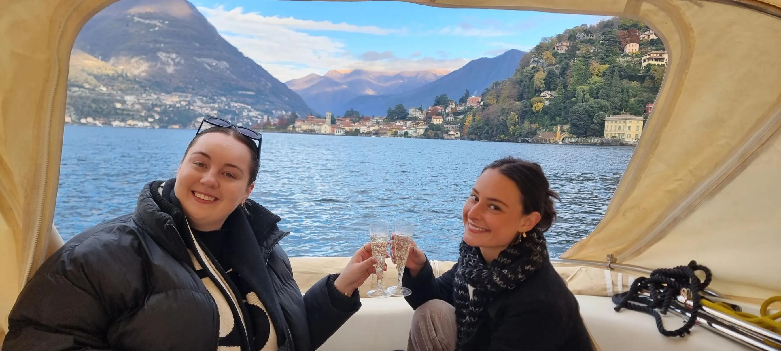 Giro in barca condiviso sul Lago di Como con aperitivo