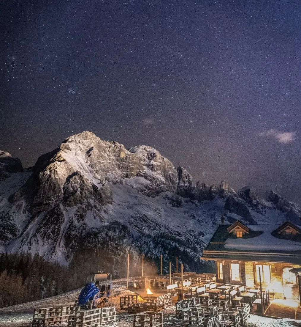 Ciaspolata serale in Val di Zoldo con cena in rifugio
