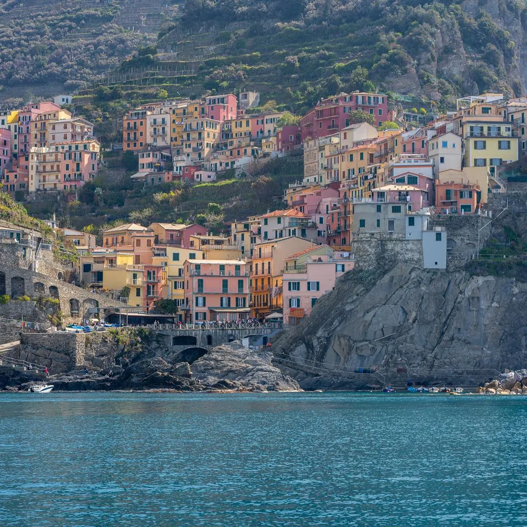Giro in barca condiviso alle Cinque Terre da Riomaggiore