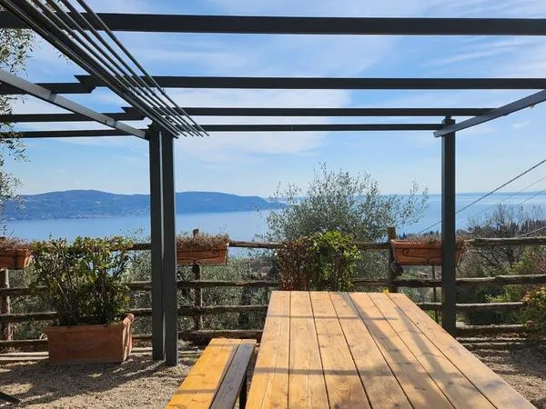 Pranzo in agriturismo sopra il Lago di Garda