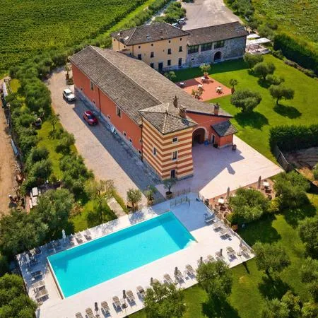 Degustazione vini e visita alla Tenuta La Presa a Caprino Veronese