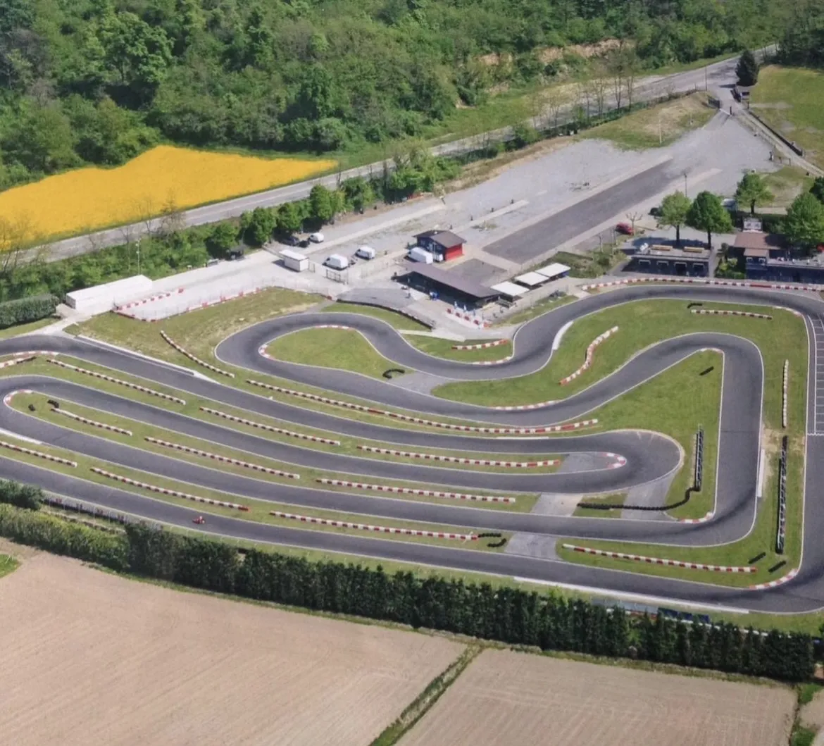 Giro in pista con Go Kart a Biella