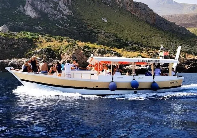 Mezza giornata in barca da San Vito Lo Capo in condivisione con aperitivo