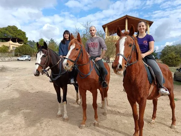 Passeggiata a cavallo a Quartucciu fuori Cagliari