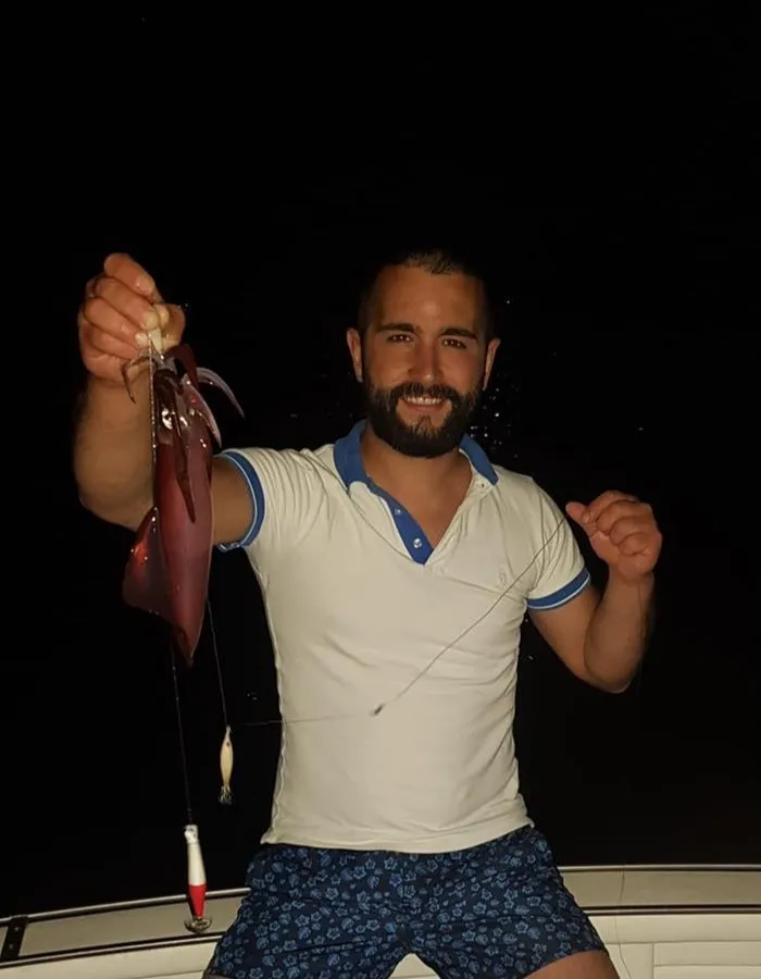 Escursione serale in barca con cena a bordo nel Golfo degli Aranci