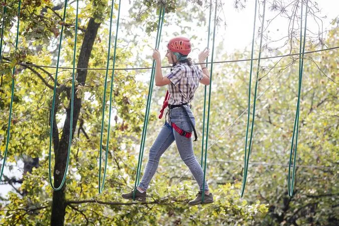 Accesso a tutti i percorsi del Parco Avventura Le Pigne sul Lago d'Orta