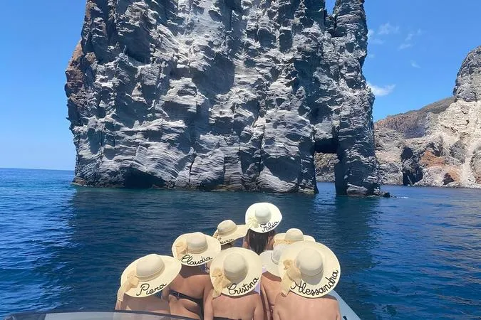 Giornata in barca a Vulcano, Lipari e Salina da Milazzo