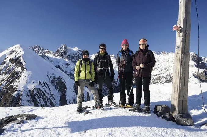 Gita in ciaspole a Livigno con guida