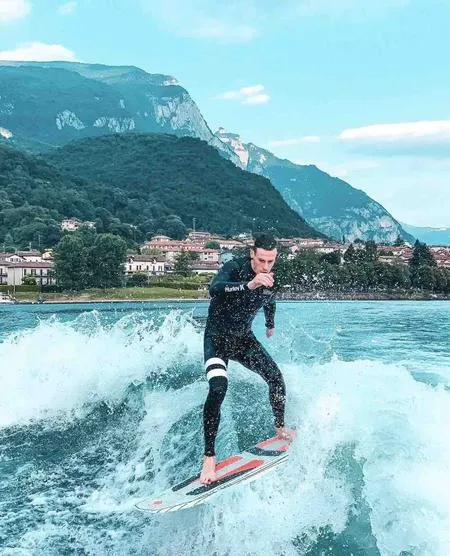 Wakesurf sul Lago di Como