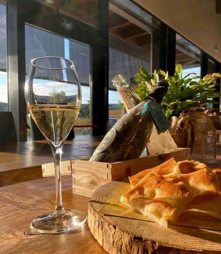 Degustazione vini e visita cantina a Sestri Levante