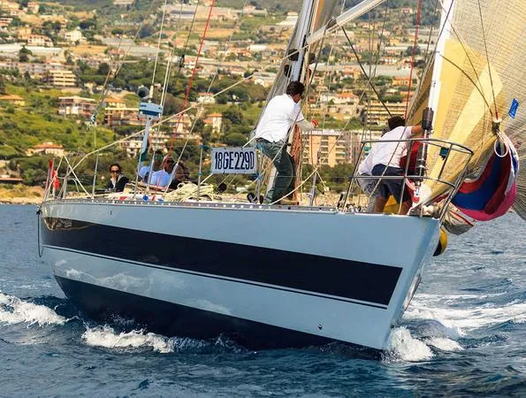 Giornata in barca a vela in Costa Azzurra in esclusiva