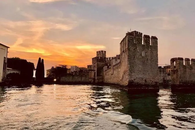 Aperitivo in barca al Lago di Garda a Sirmione in esclusiva