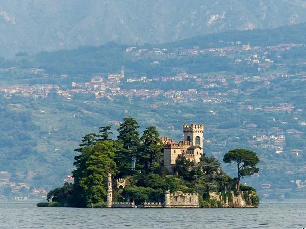 Mini crociera sul Lago d'Iseo con giro delle isole