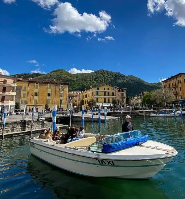 Mini crociera sul Lago d'Iseo con giro delle isole