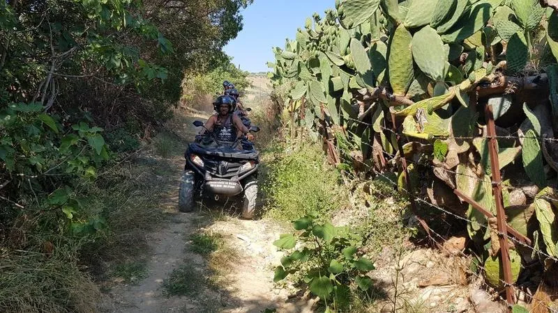 Escursione in quad vista mare a Ribera