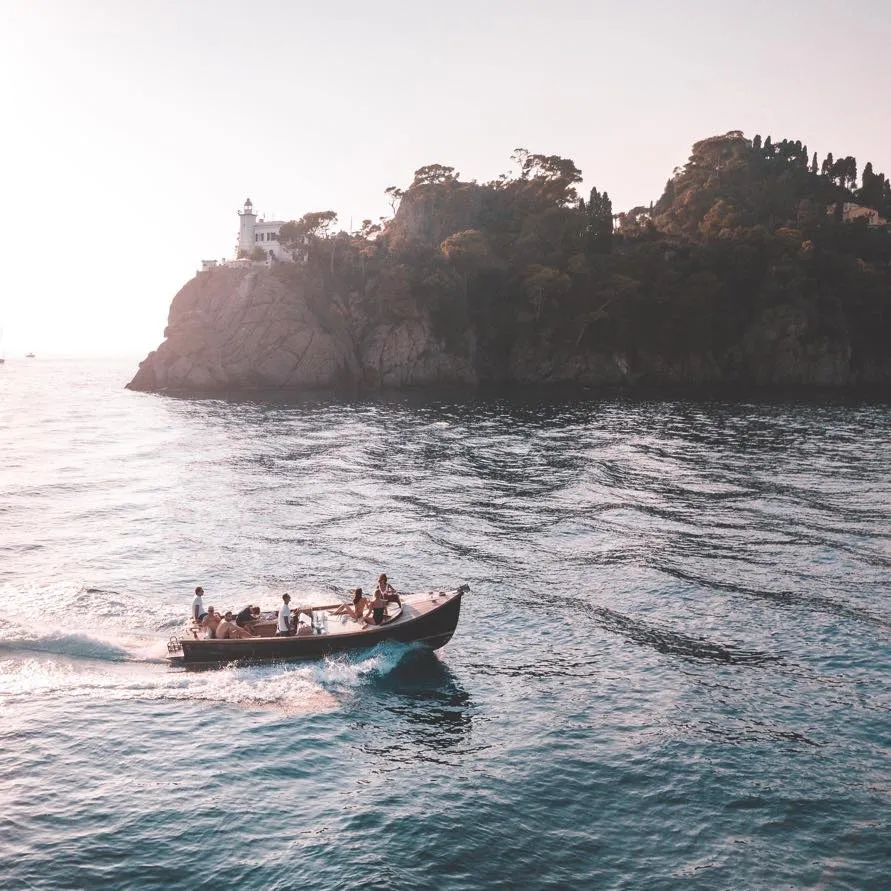 Giro in barca a Portofino, San Fruttuoso e Camogli in esclusiva