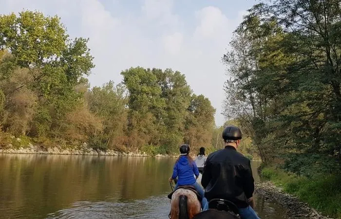 Passeggiata a cavallo sull'Adda