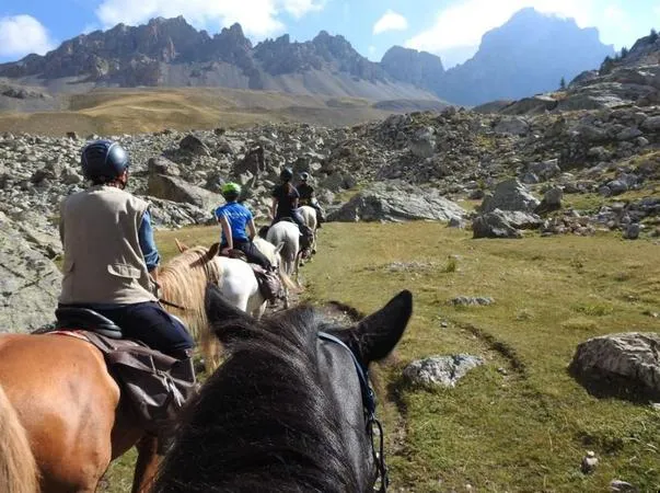 Passeggiata a cavallo a Lurisia Terme e aperitivo