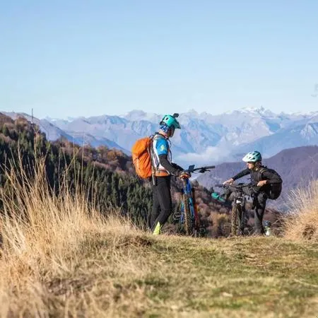 Giro in e-bike in Val d'Intelvi