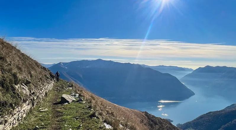 Giro in e-bike in Val d'Intelvi