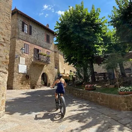 Giro in e-bike a Montepulciano