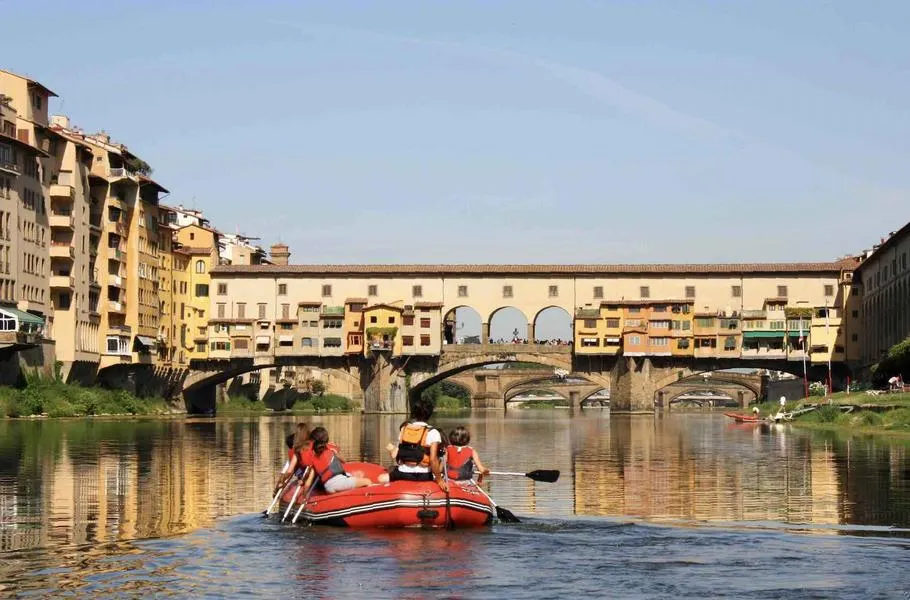 Rafting sull'Arno da Firenze con aperitivo