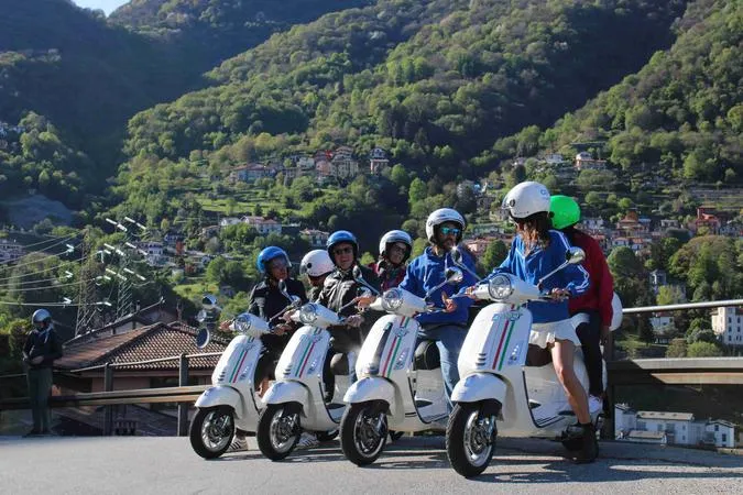 Giro in Vespa del Lago di Como da Argegno
