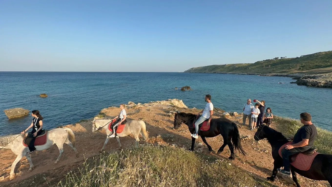 Passeggiata a cavallo a Otranto
