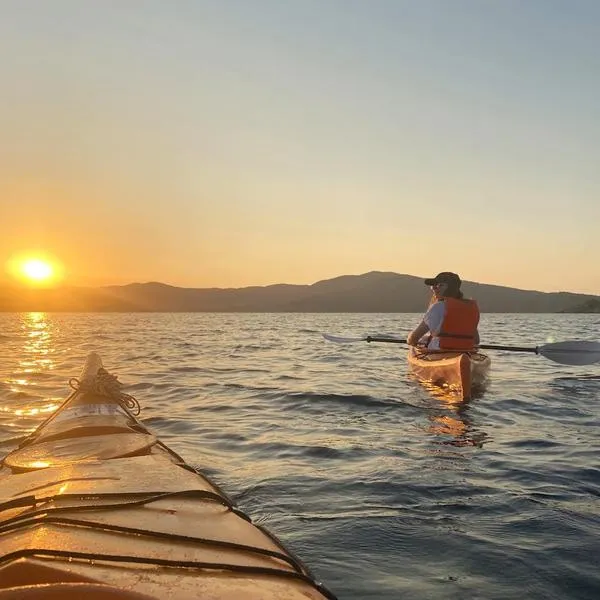 Escursione in kayak all'Isola d'Elba da Capoliveri