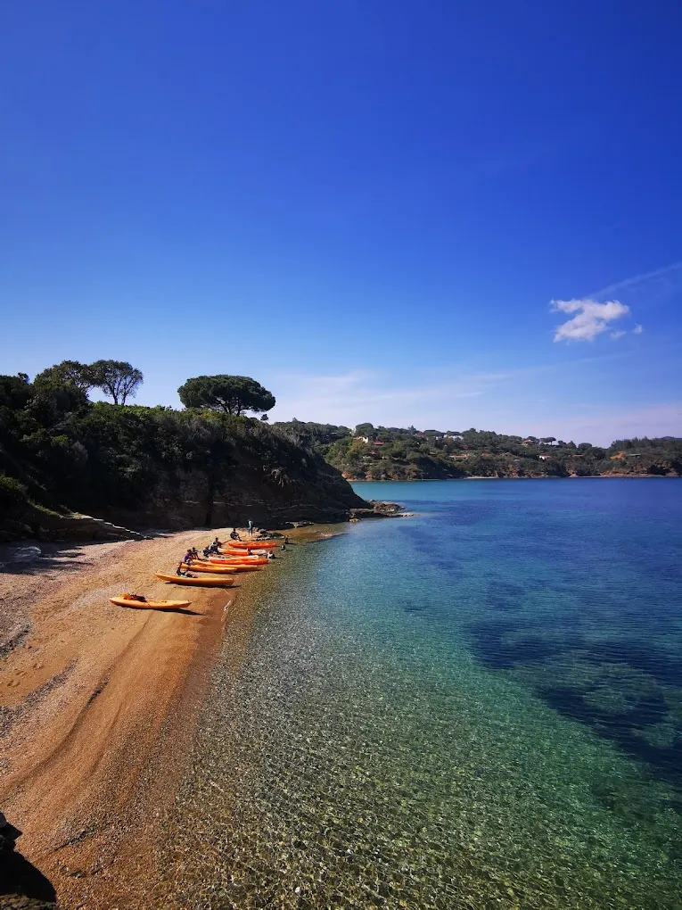 Escursione in kayak all'Isola d'Elba da Capoliveri