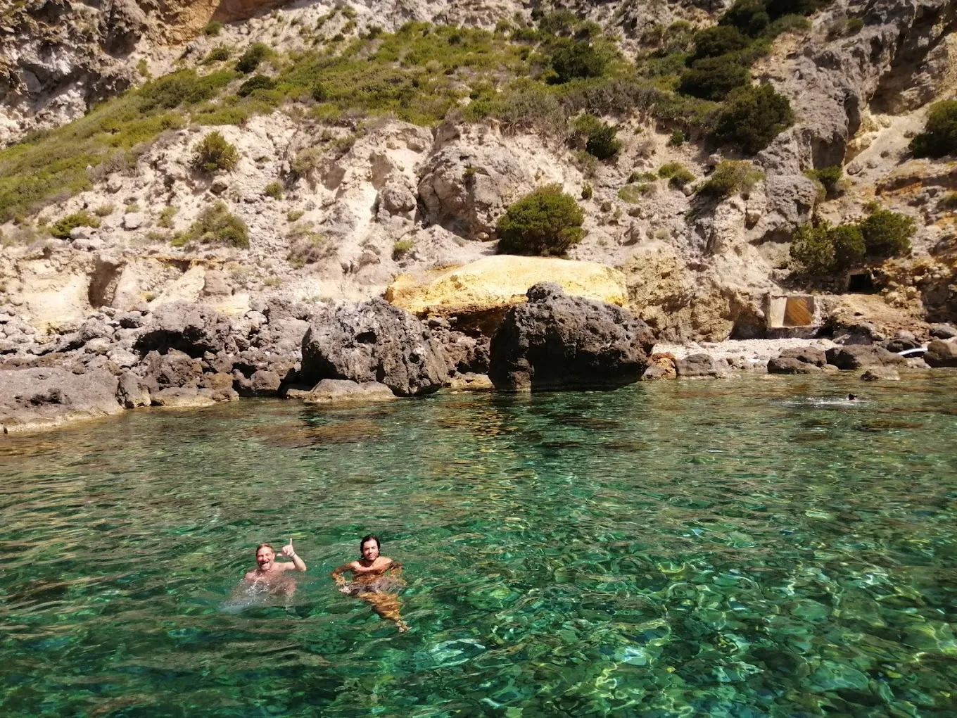 Giro dell'Isola del Giglio in barca da Giglio Porto