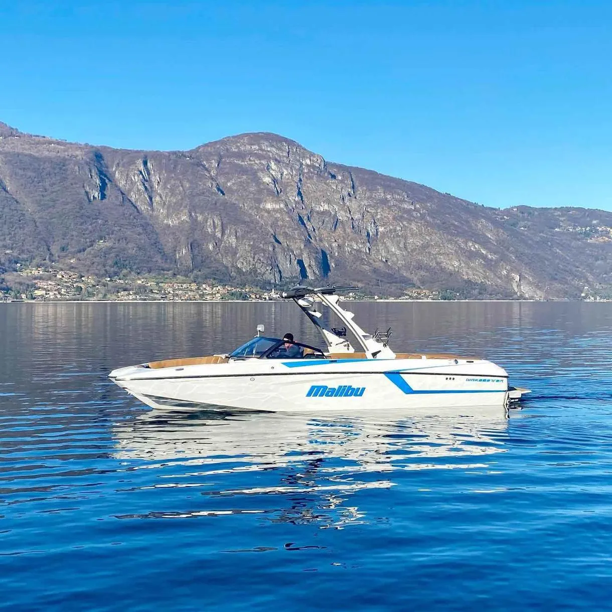 Wakeboard sul Lago di Como