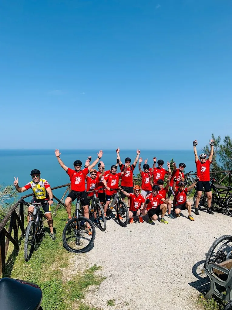 Giro in e-bike in Romagna nell'oasi del Conca