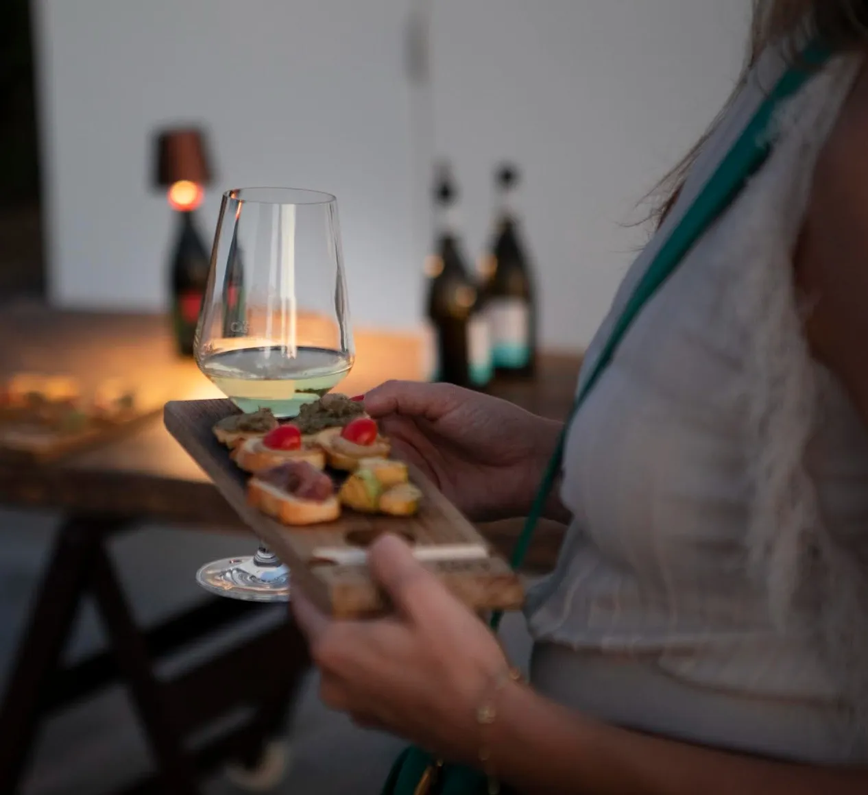 Degustazione vini alla Tenuta di Castellaro a Lipari