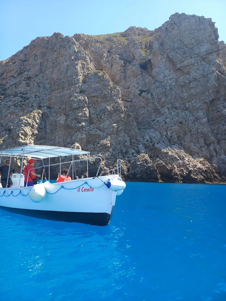 Giro in barca delle Isole Egadi da Marettimo con pranzo