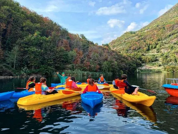 Tour in canoa con aperitivo al Lago Moro