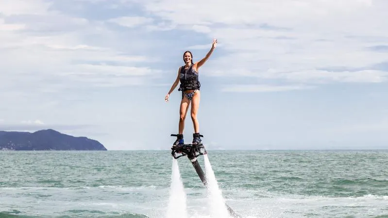 Esperienza in flyboard a Rapallo