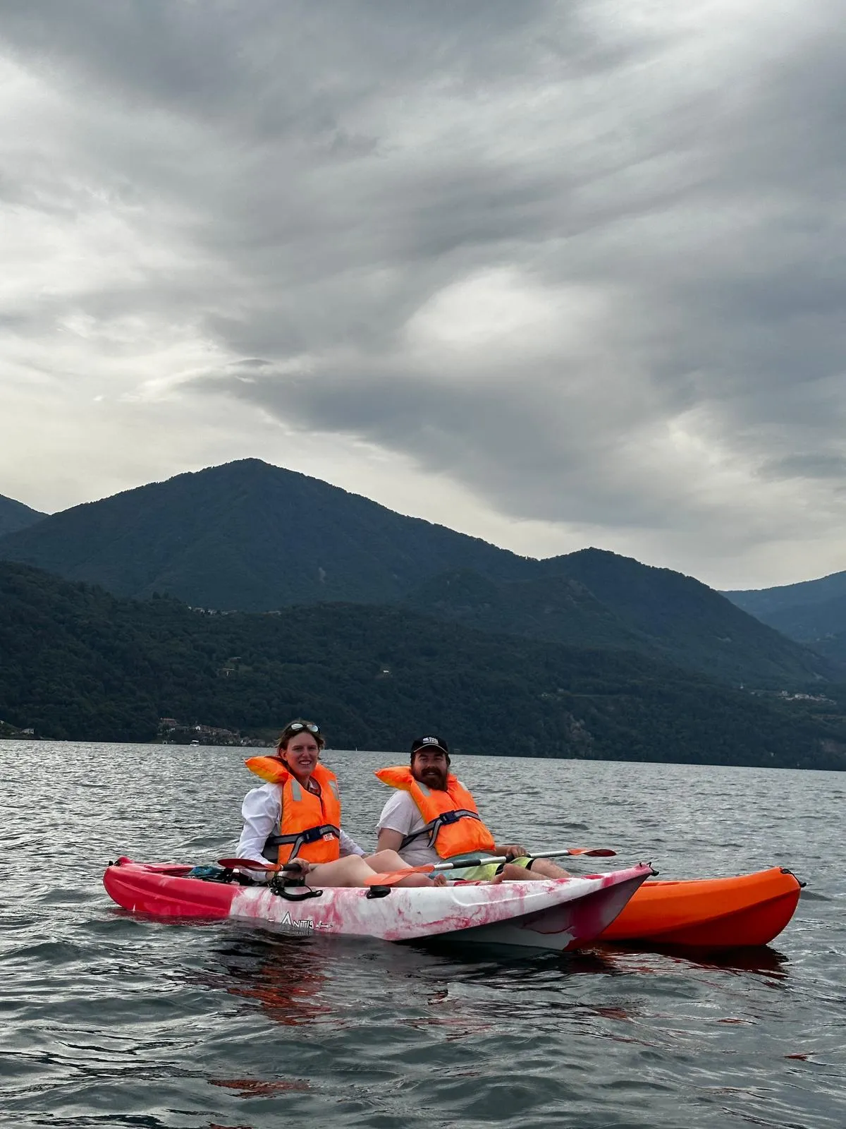 Giro in canoa sul Lago d'Orta